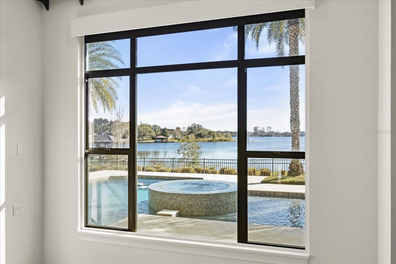 12120 MONTALCINO CIR