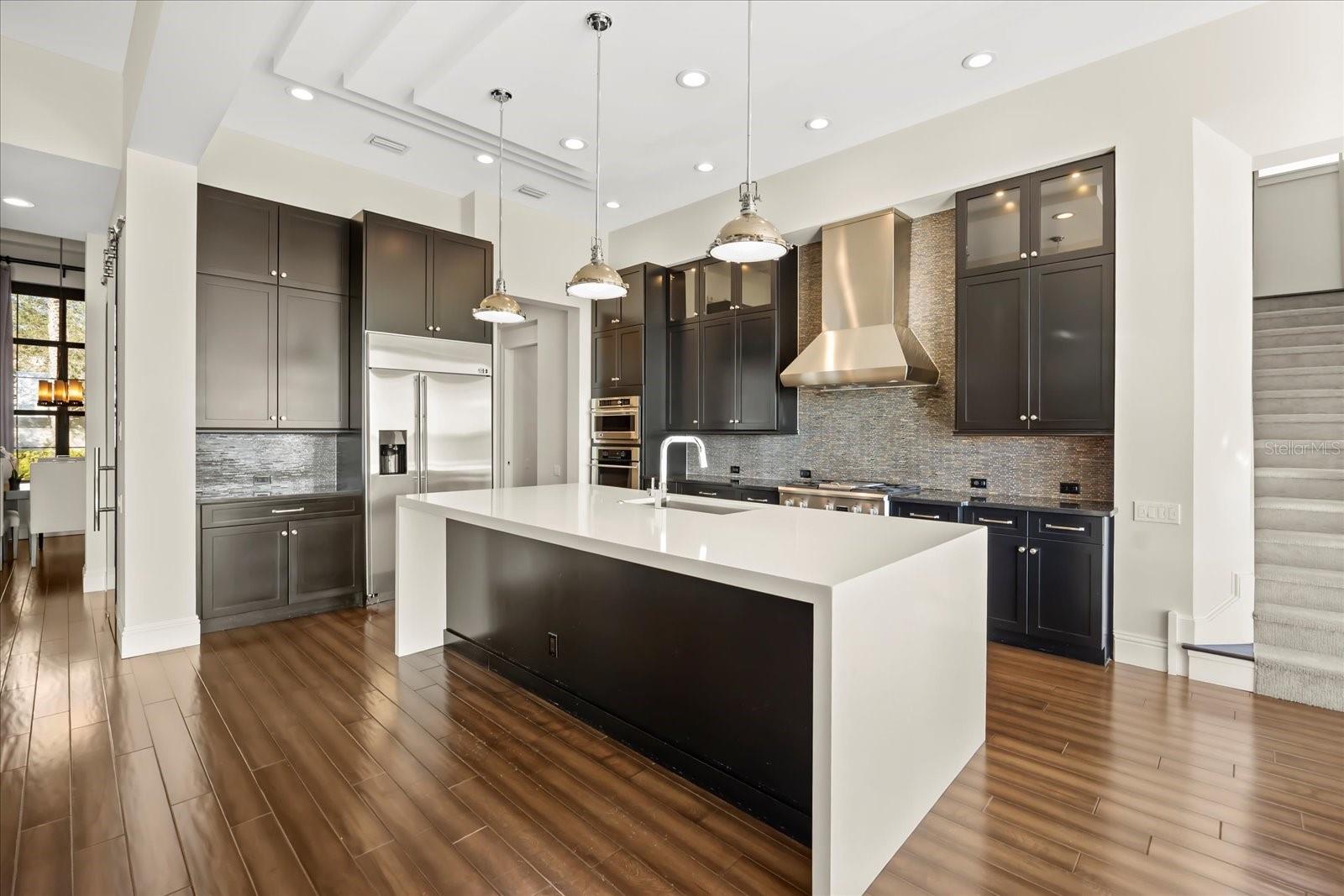 12120 MONTALCINO CIR