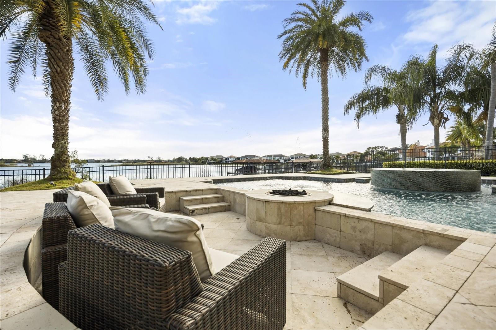 12120 MONTALCINO CIR