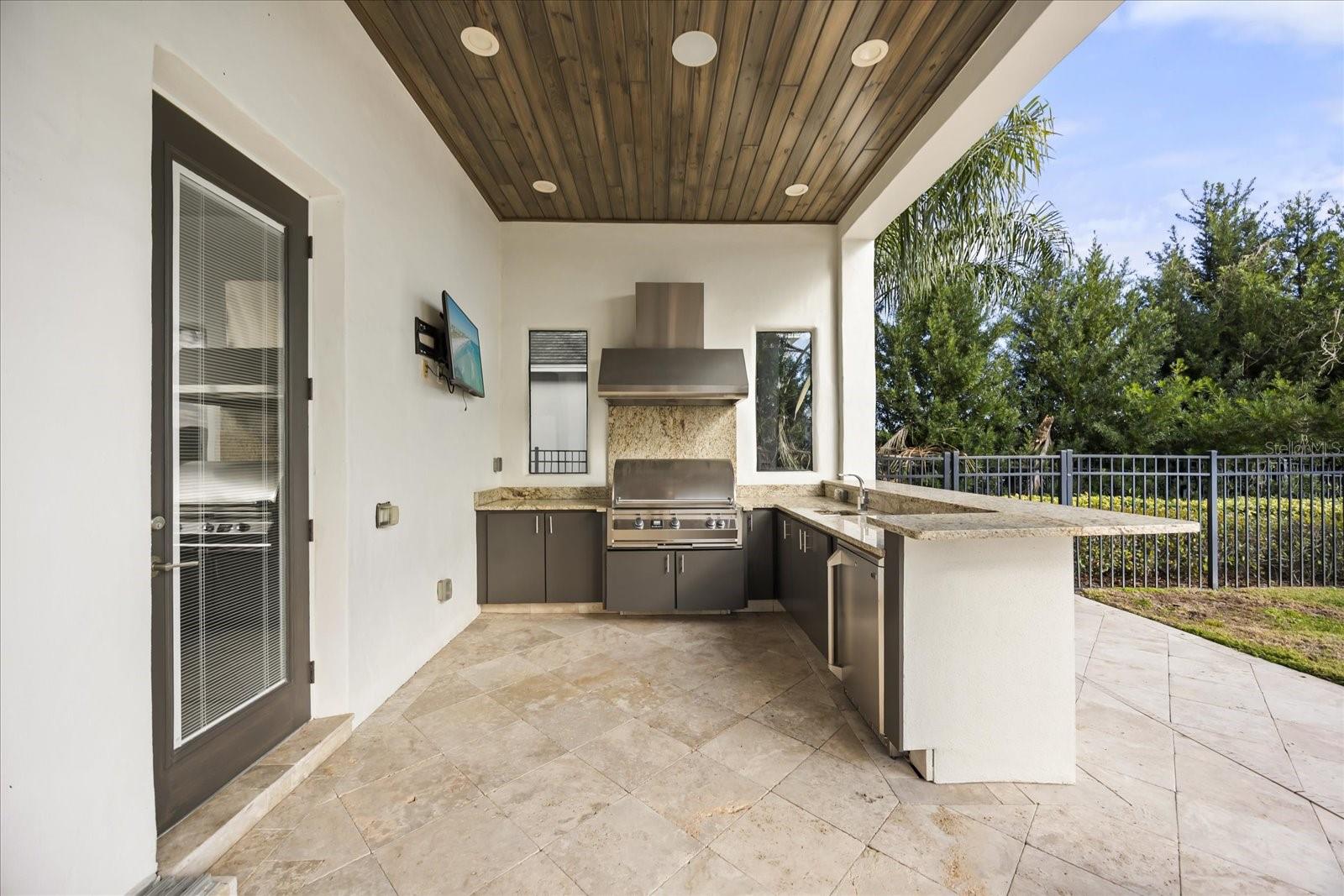 12120 MONTALCINO CIR