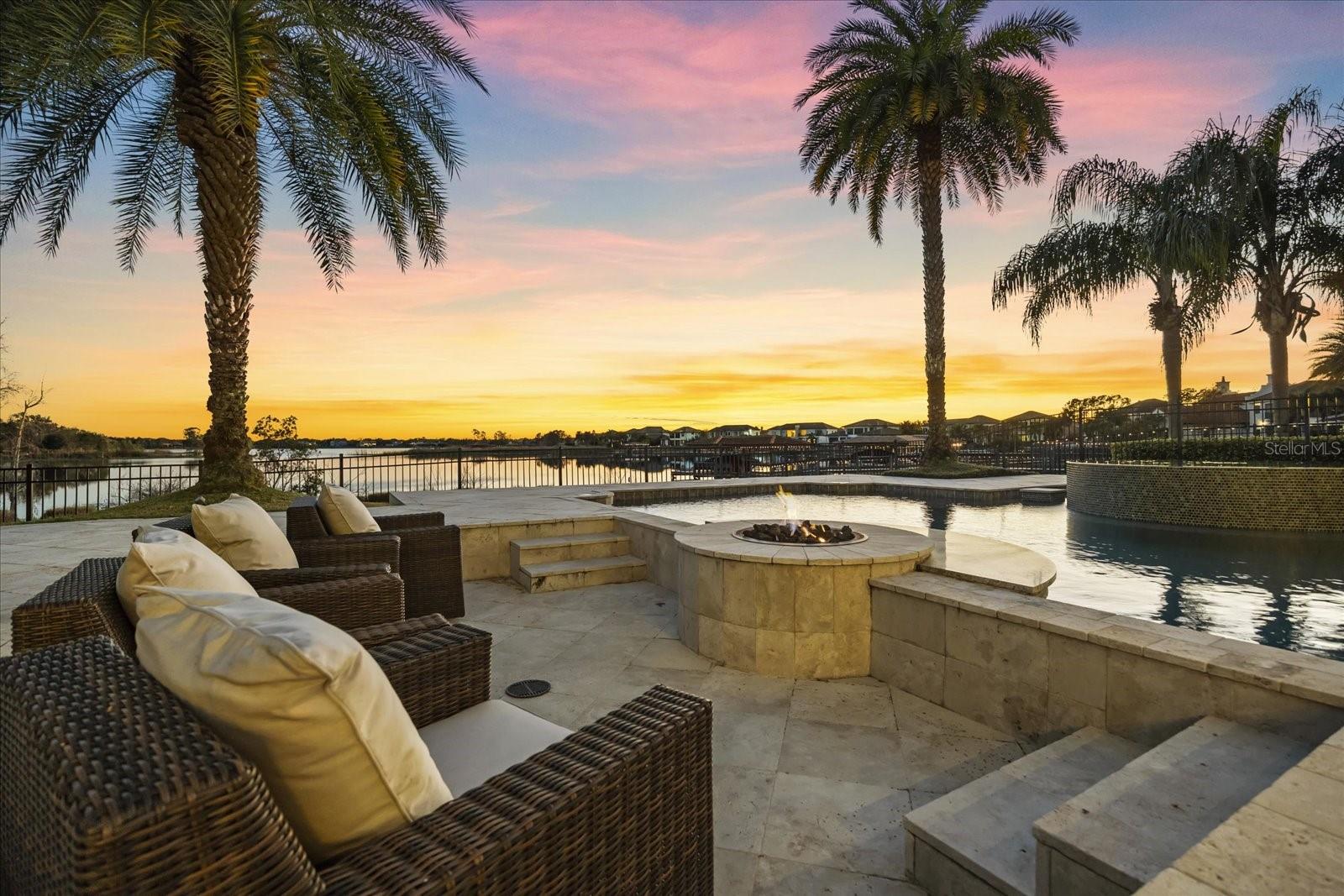 12120 MONTALCINO CIR