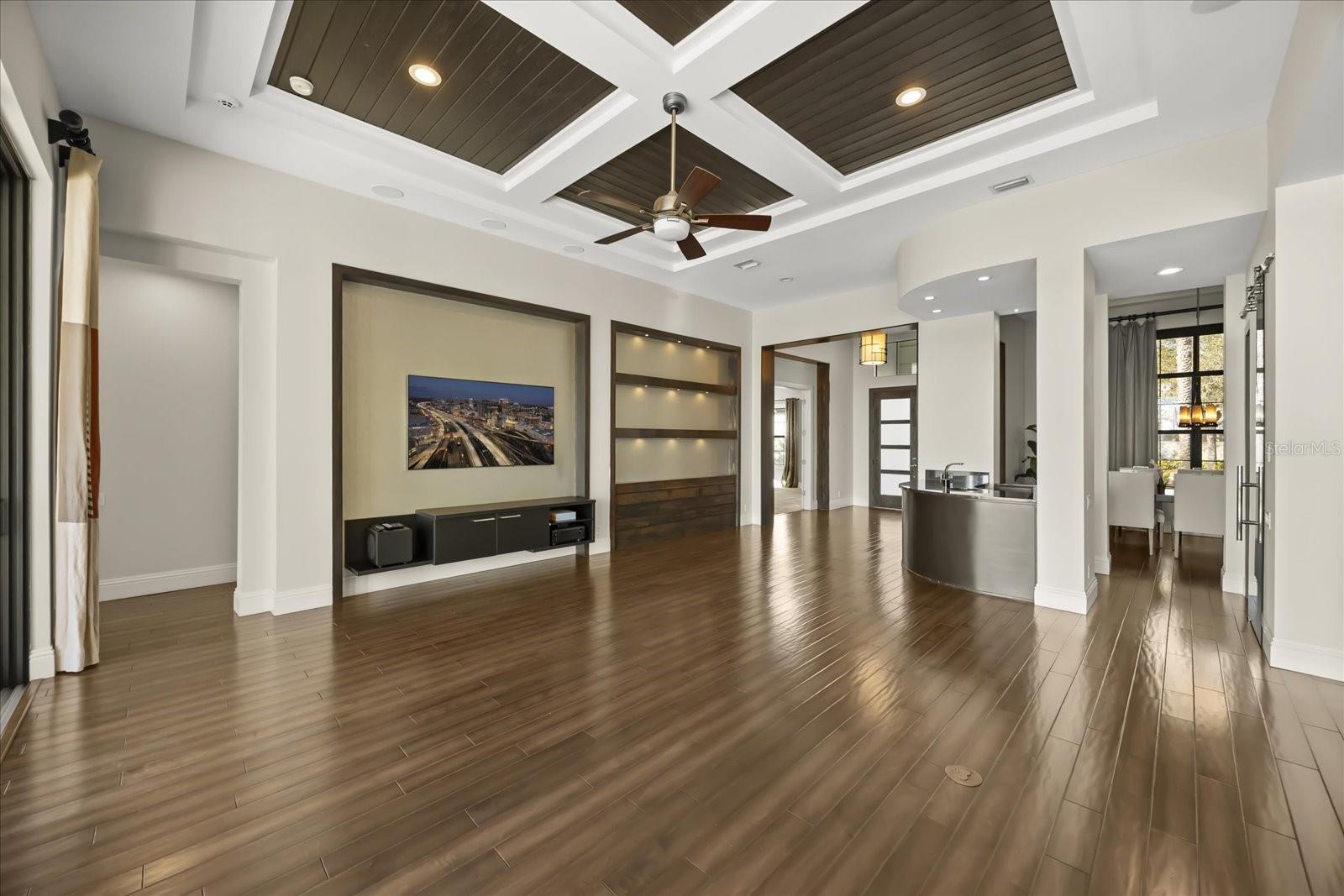 12120 MONTALCINO CIR