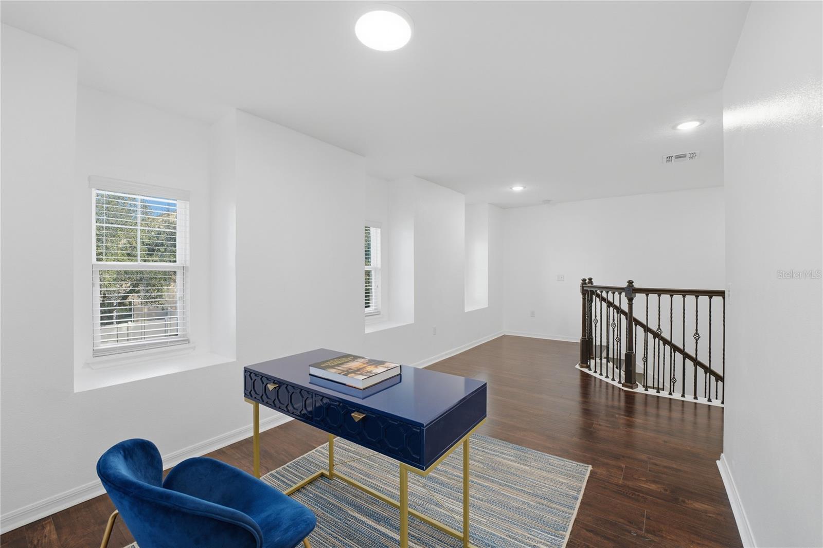 6382 GOLDEN DEWDROP TRL