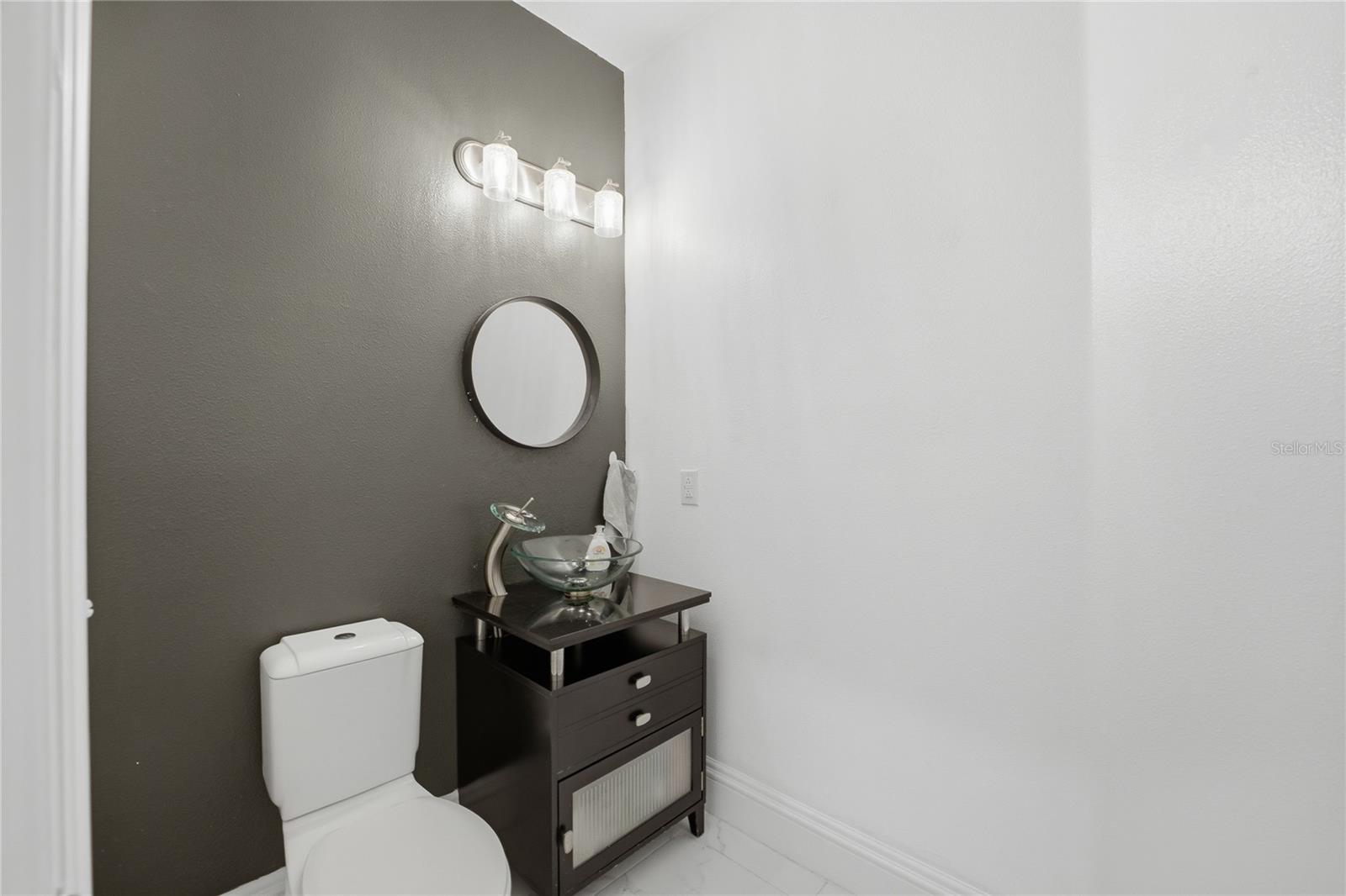 6382 GOLDEN DEWDROP TRL