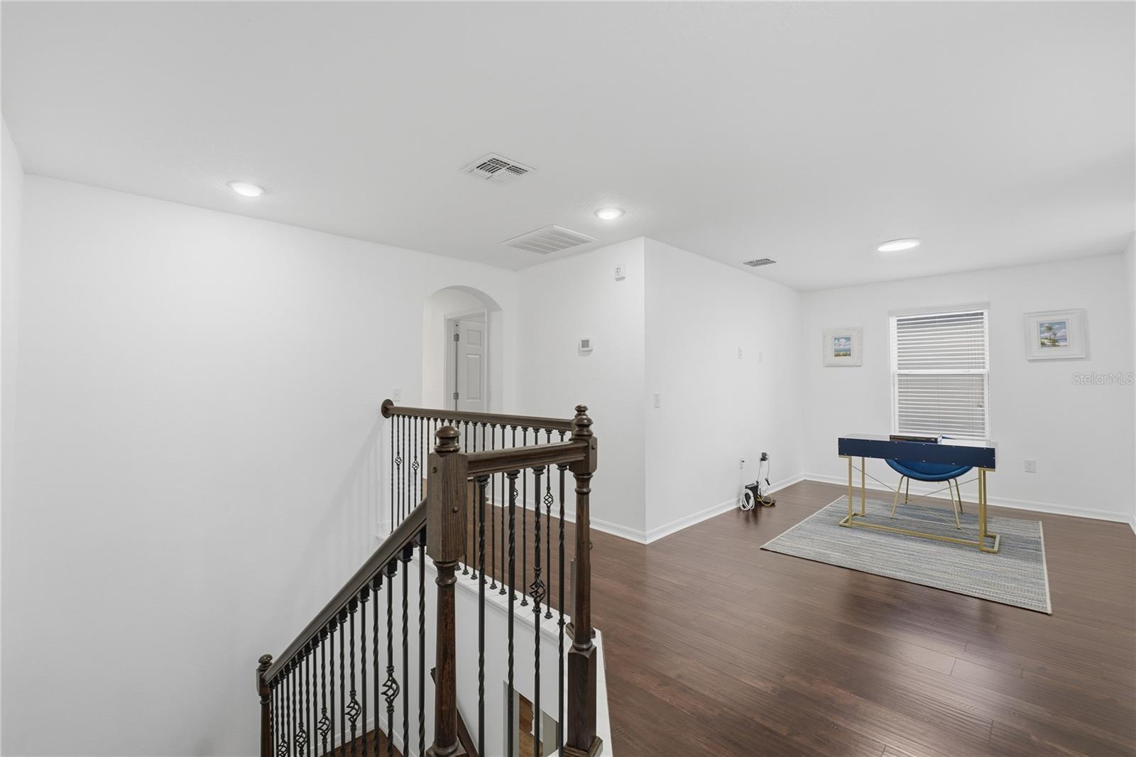 6382 GOLDEN DEWDROP TRL