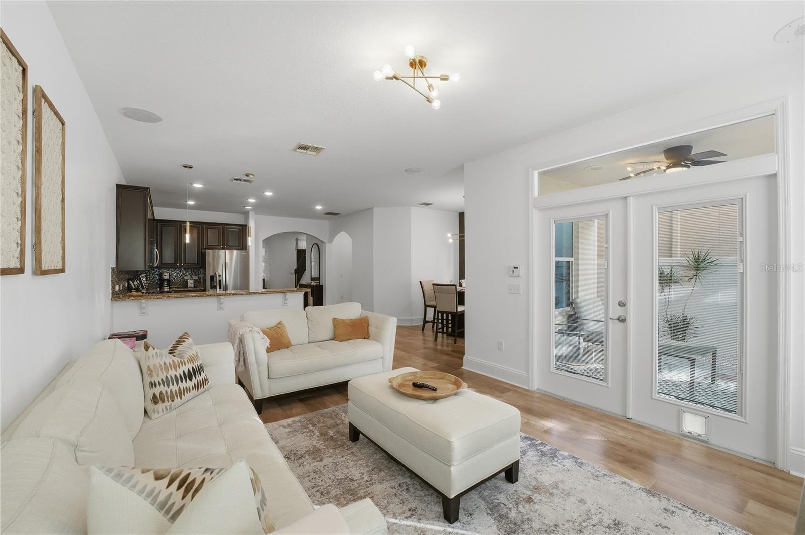 6382 GOLDEN DEWDROP TRL