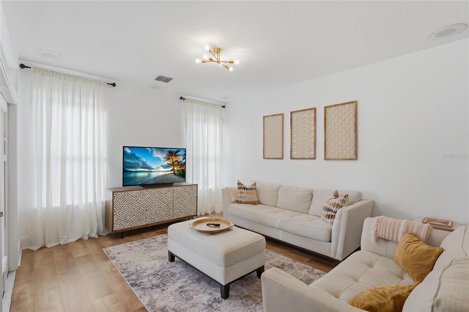 6382 GOLDEN DEWDROP TRL