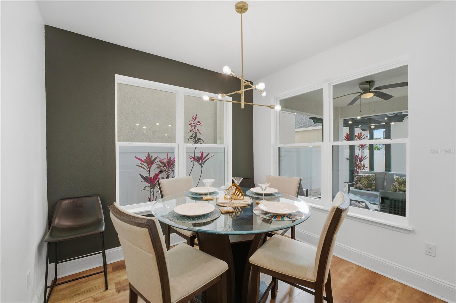 6382 GOLDEN DEWDROP TRL