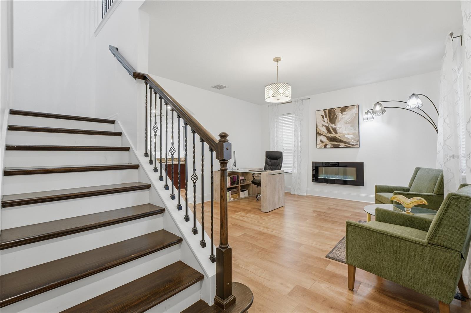 6382 GOLDEN DEWDROP TRL