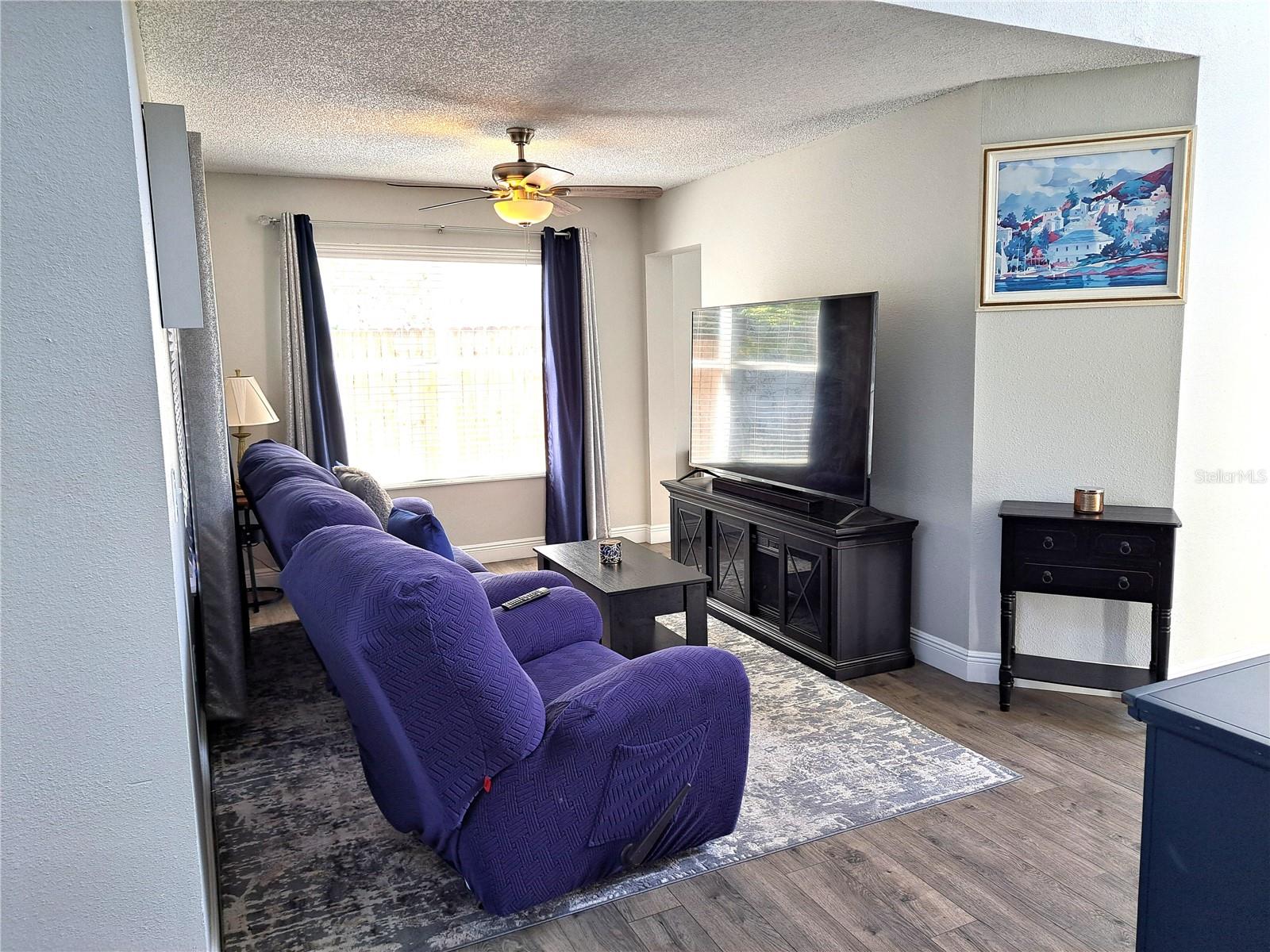 10318 CRYSTAL POINT DR