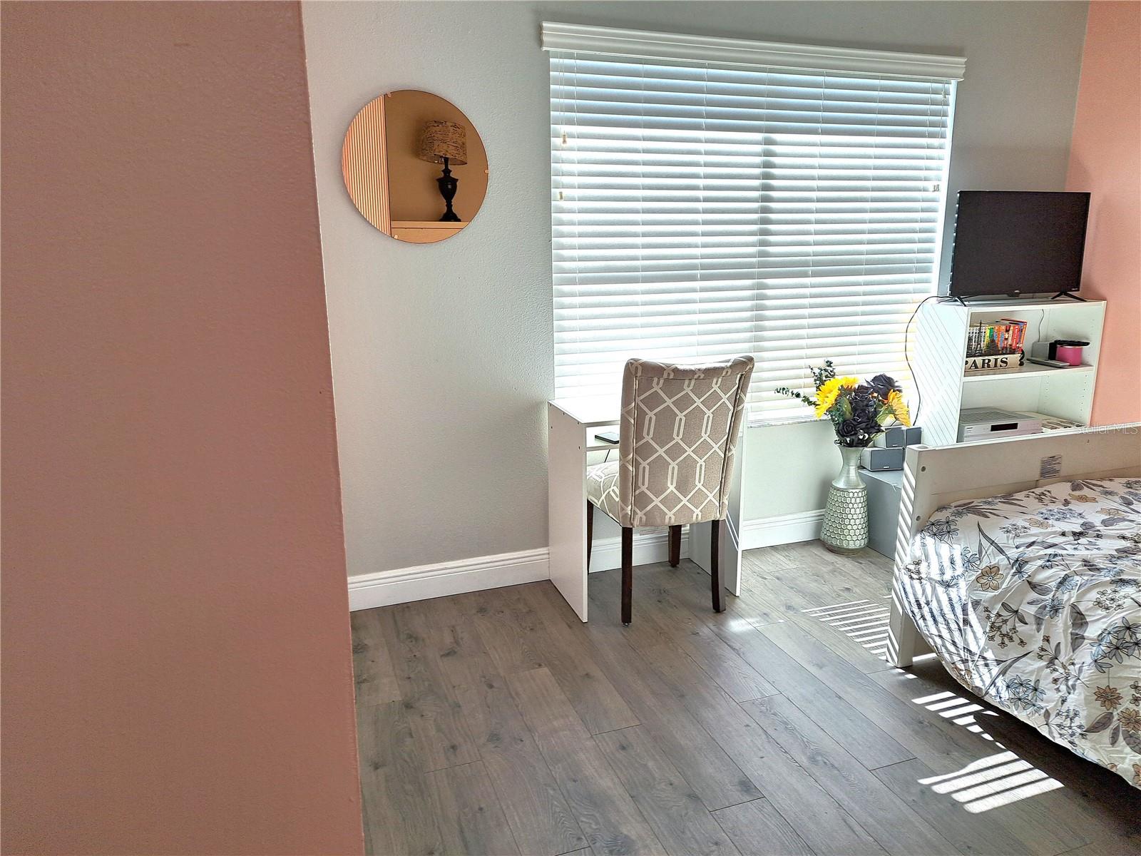 10318 CRYSTAL POINT DR