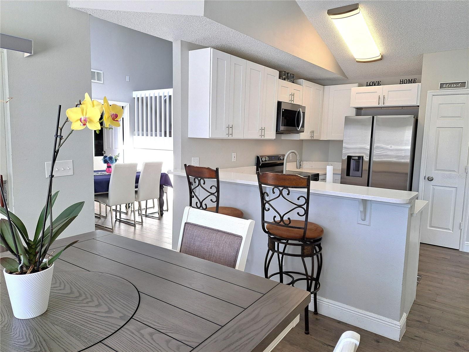 10318 CRYSTAL POINT DR