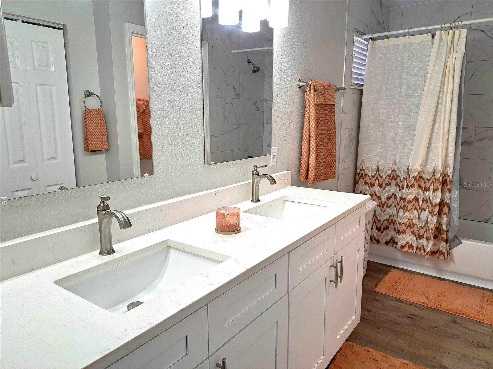 10318 CRYSTAL POINT DR