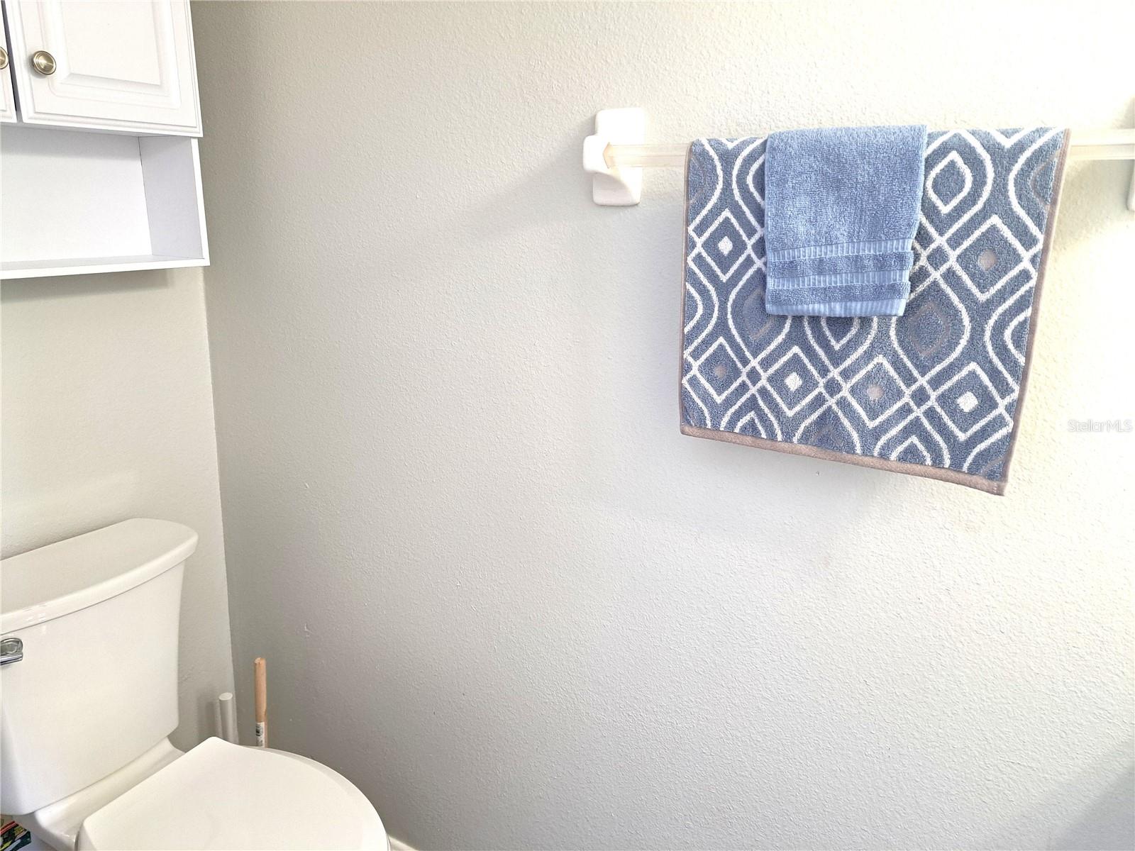 10318 CRYSTAL POINT DR