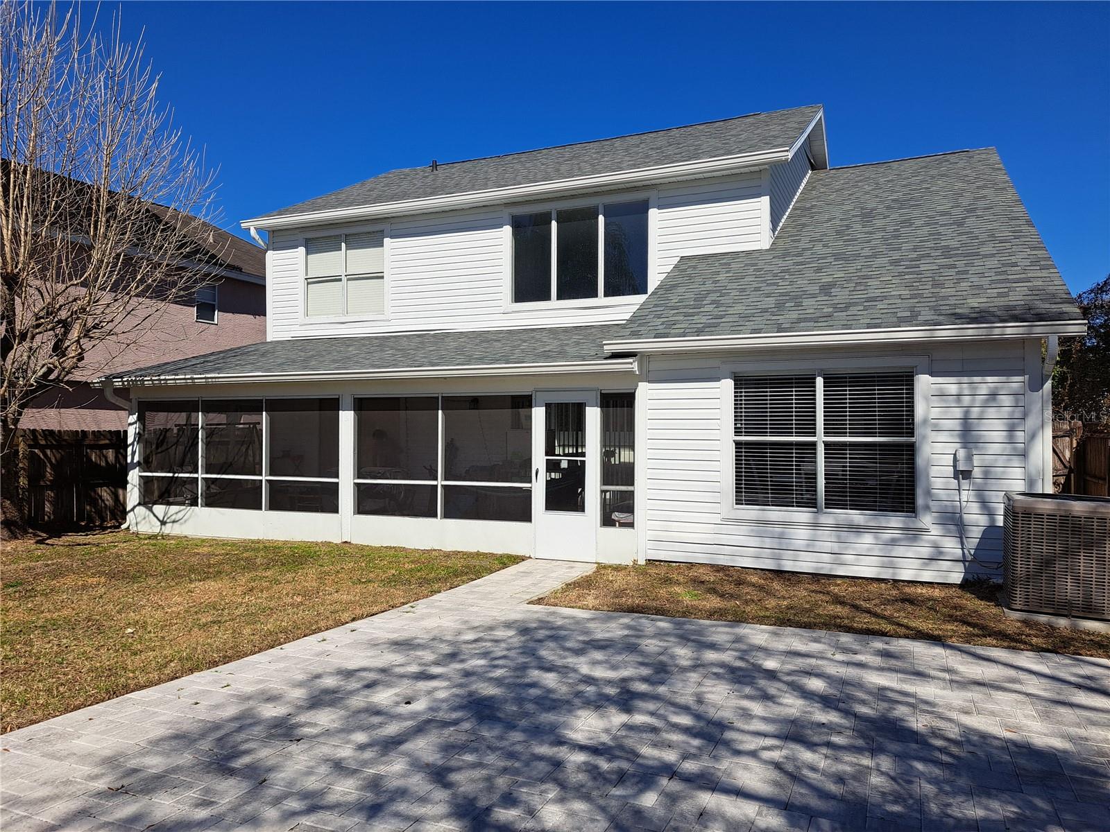 10318 CRYSTAL POINT DR