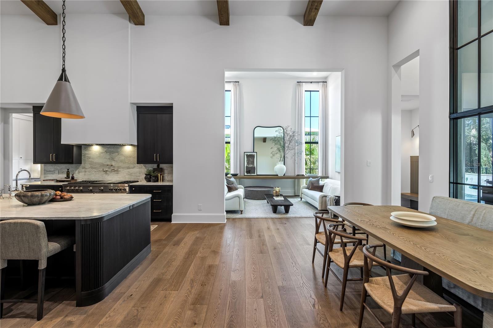 9323 GLADYS GARDEN CT