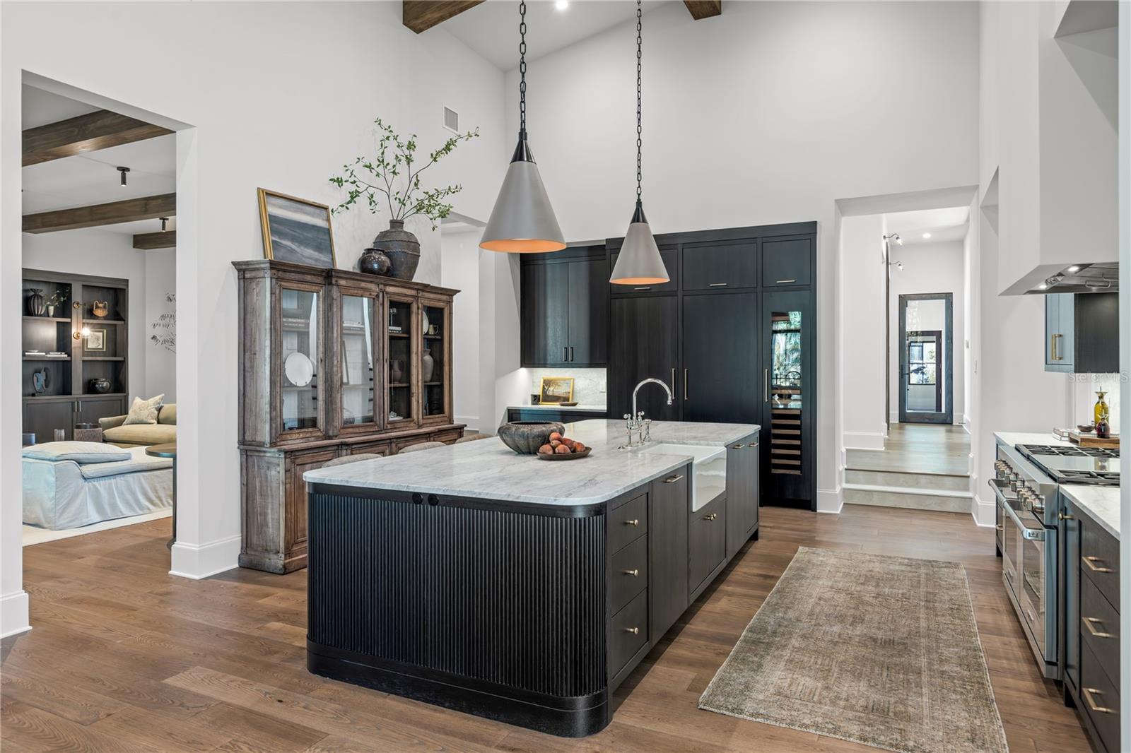 9323 GLADYS GARDEN CT