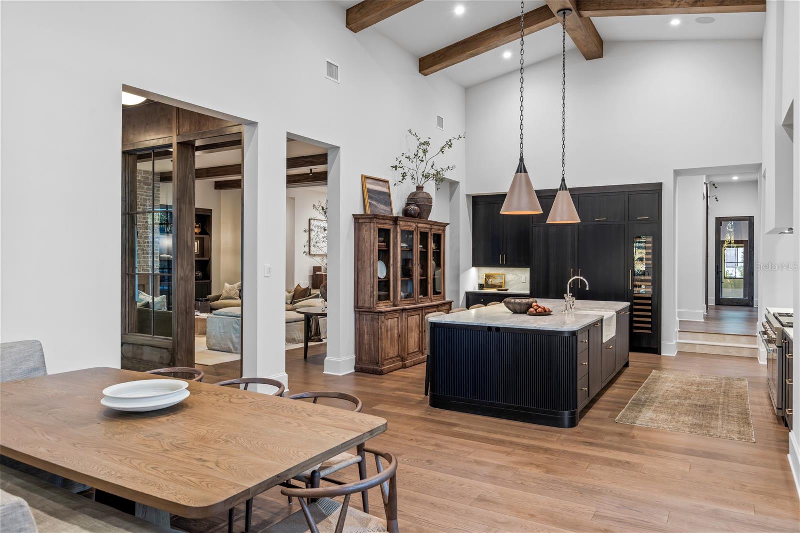 9323 GLADYS GARDEN CT