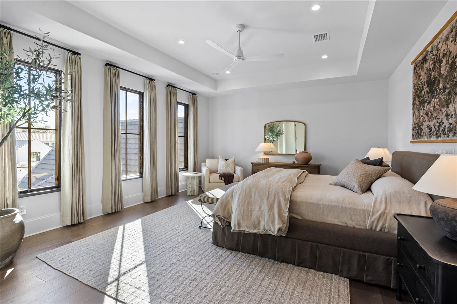 9323 GLADYS GARDEN CT