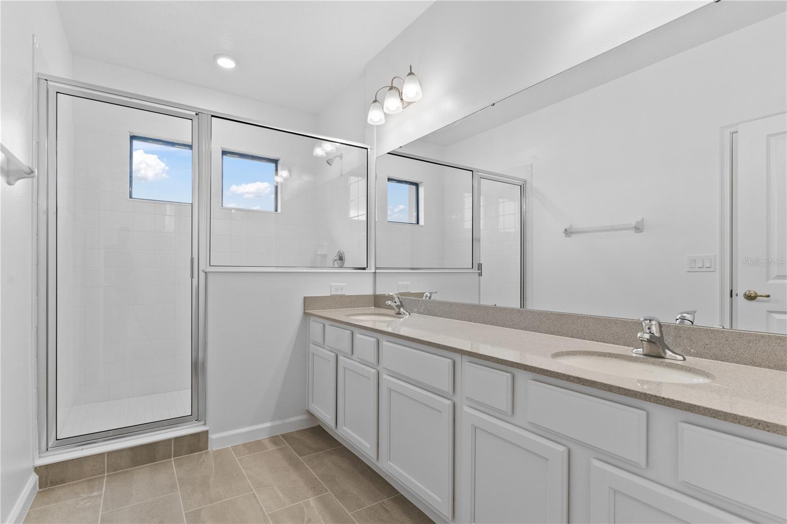 1205 BUTTERFLY ORCHID RD