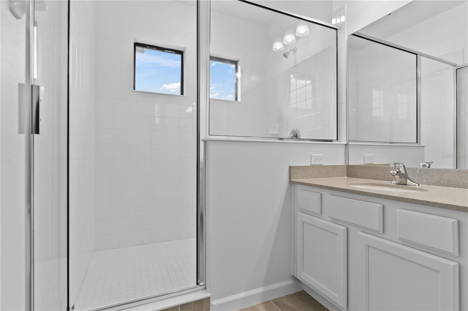 1205 BUTTERFLY ORCHID RD