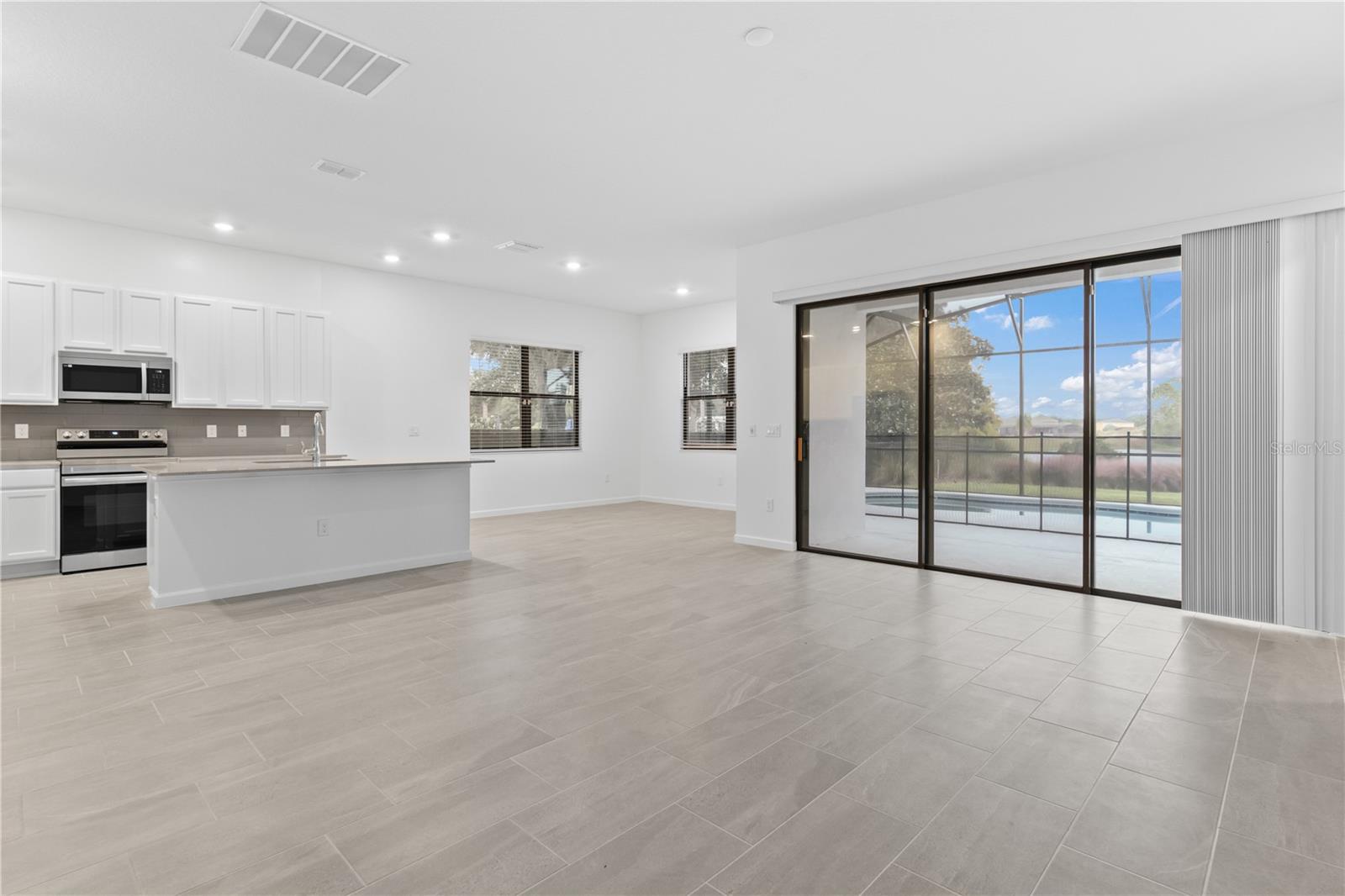 1205 BUTTERFLY ORCHID RD