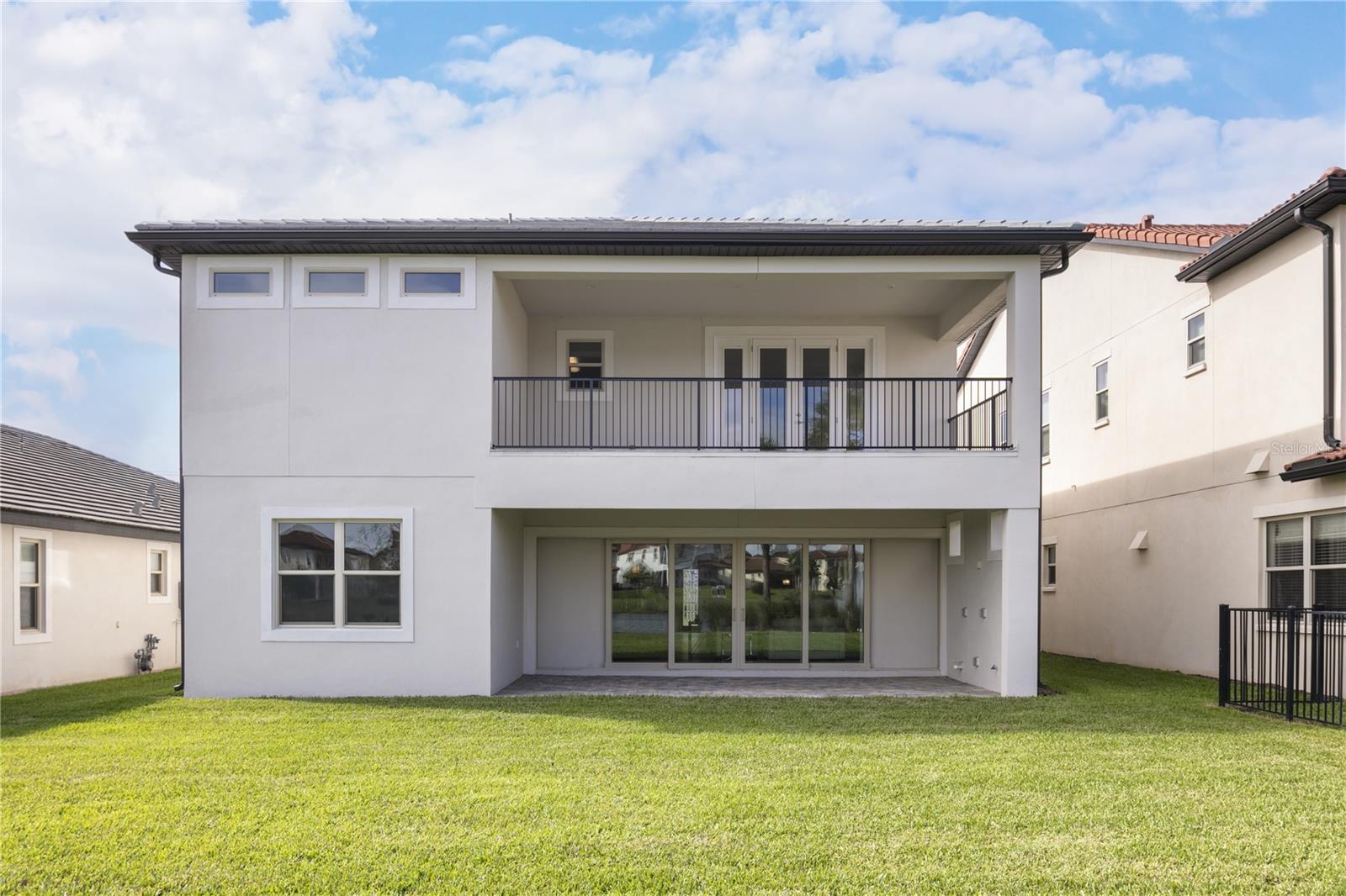 10475 ROYAL CYPRESS WAY