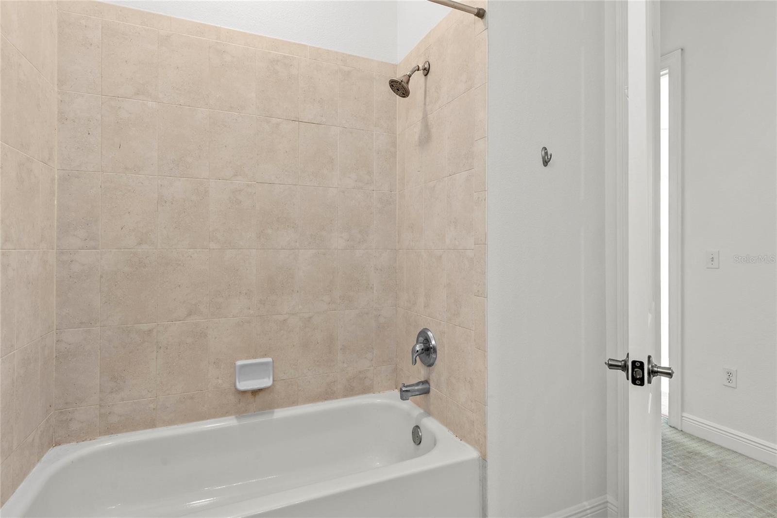 1332 LAKE BALDWIN LANE