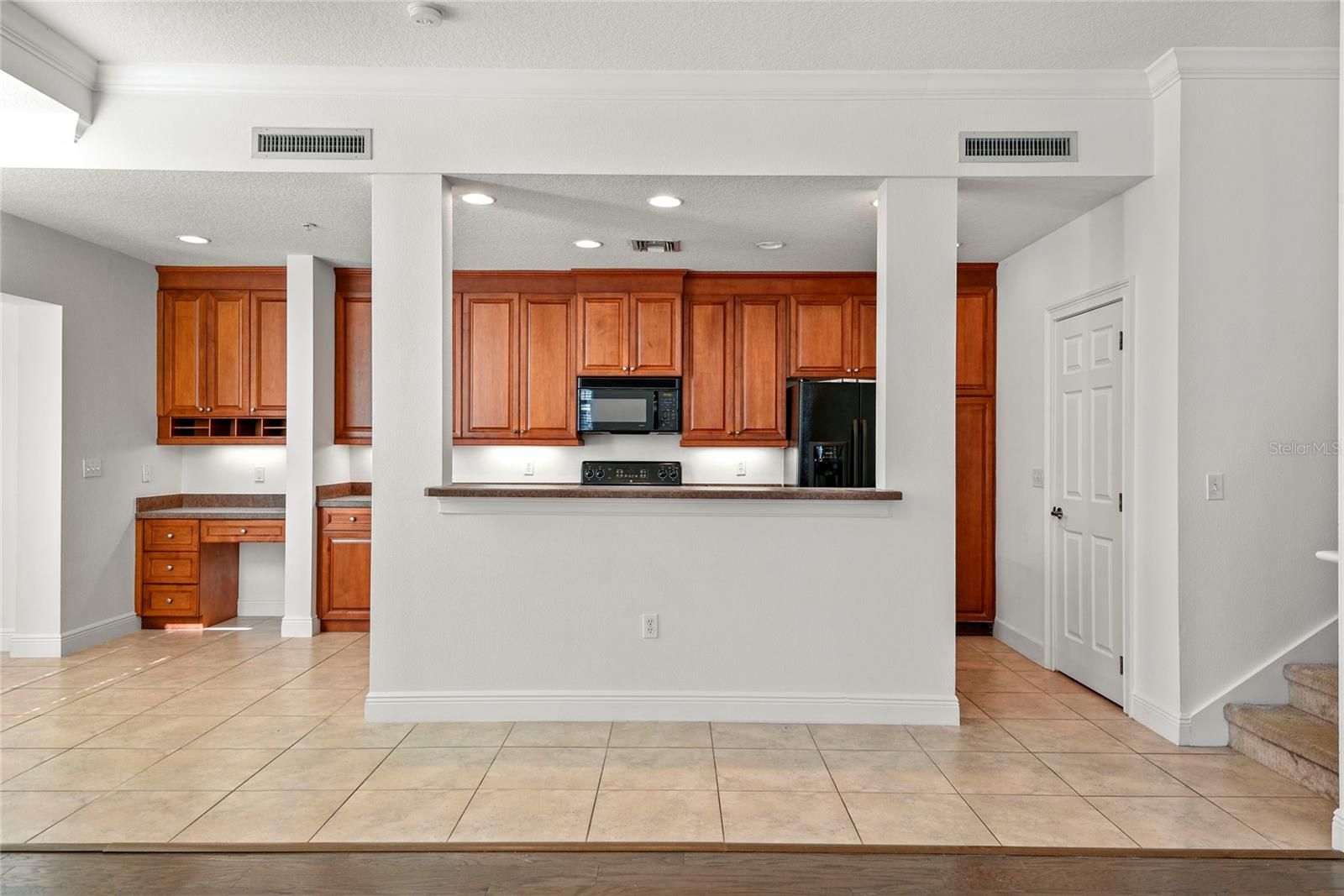 1332 LAKE BALDWIN LANE