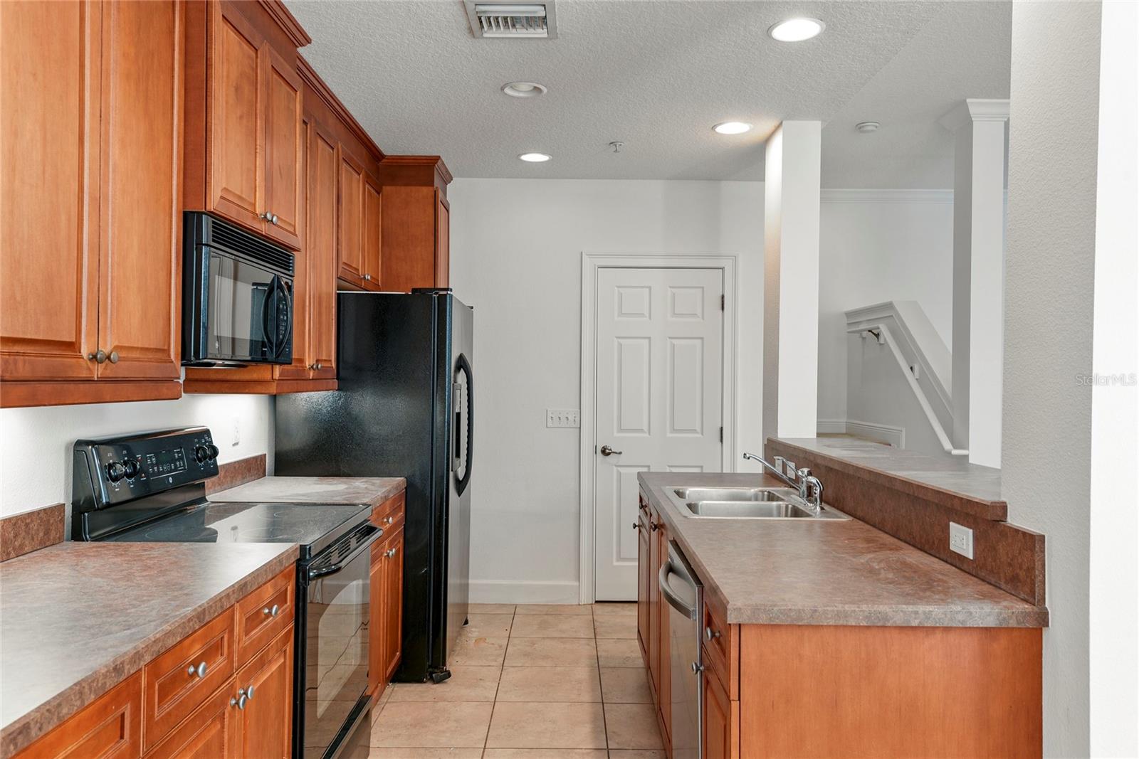 1332 LAKE BALDWIN LANE