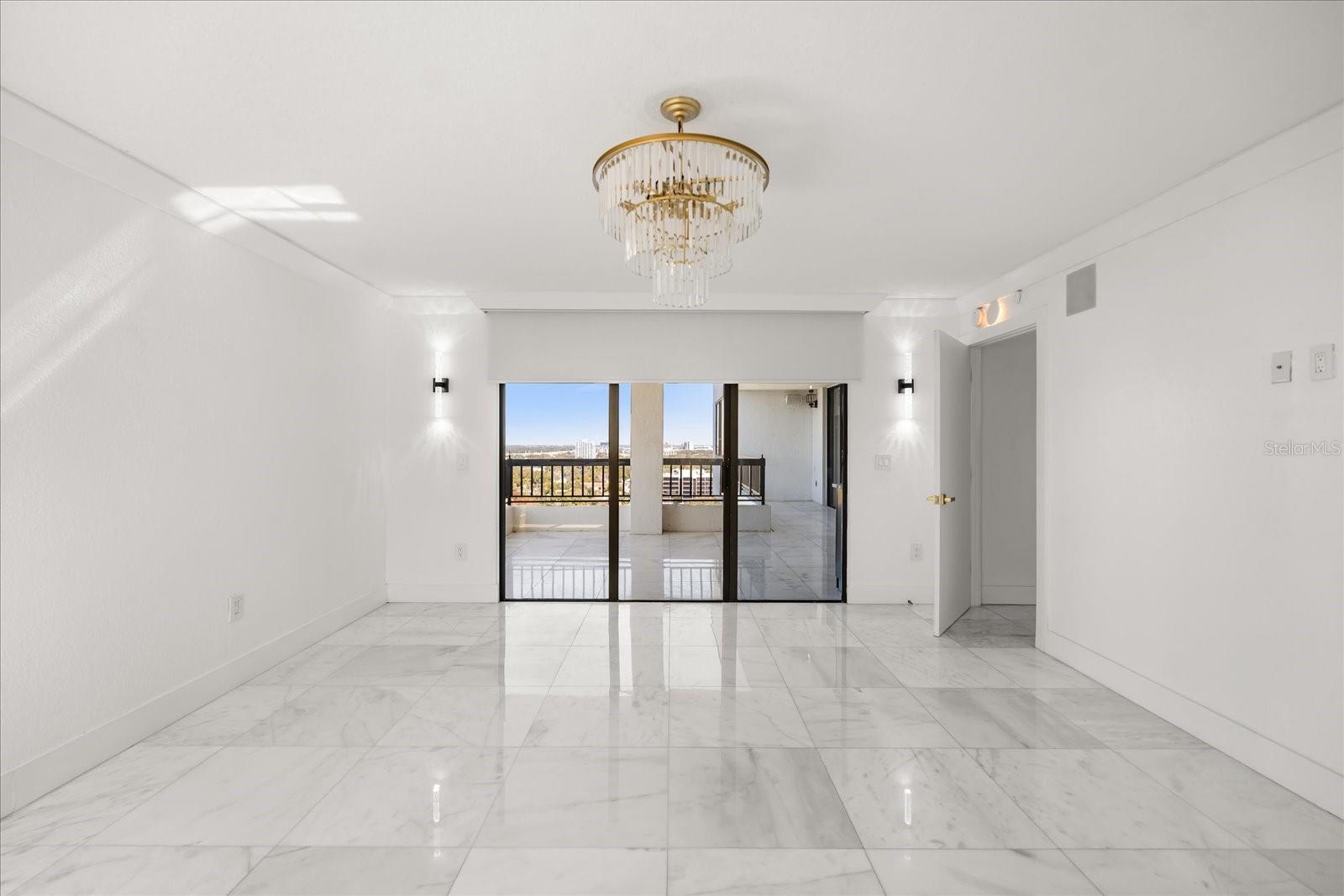 530 E CENTRAL BLVD #1901