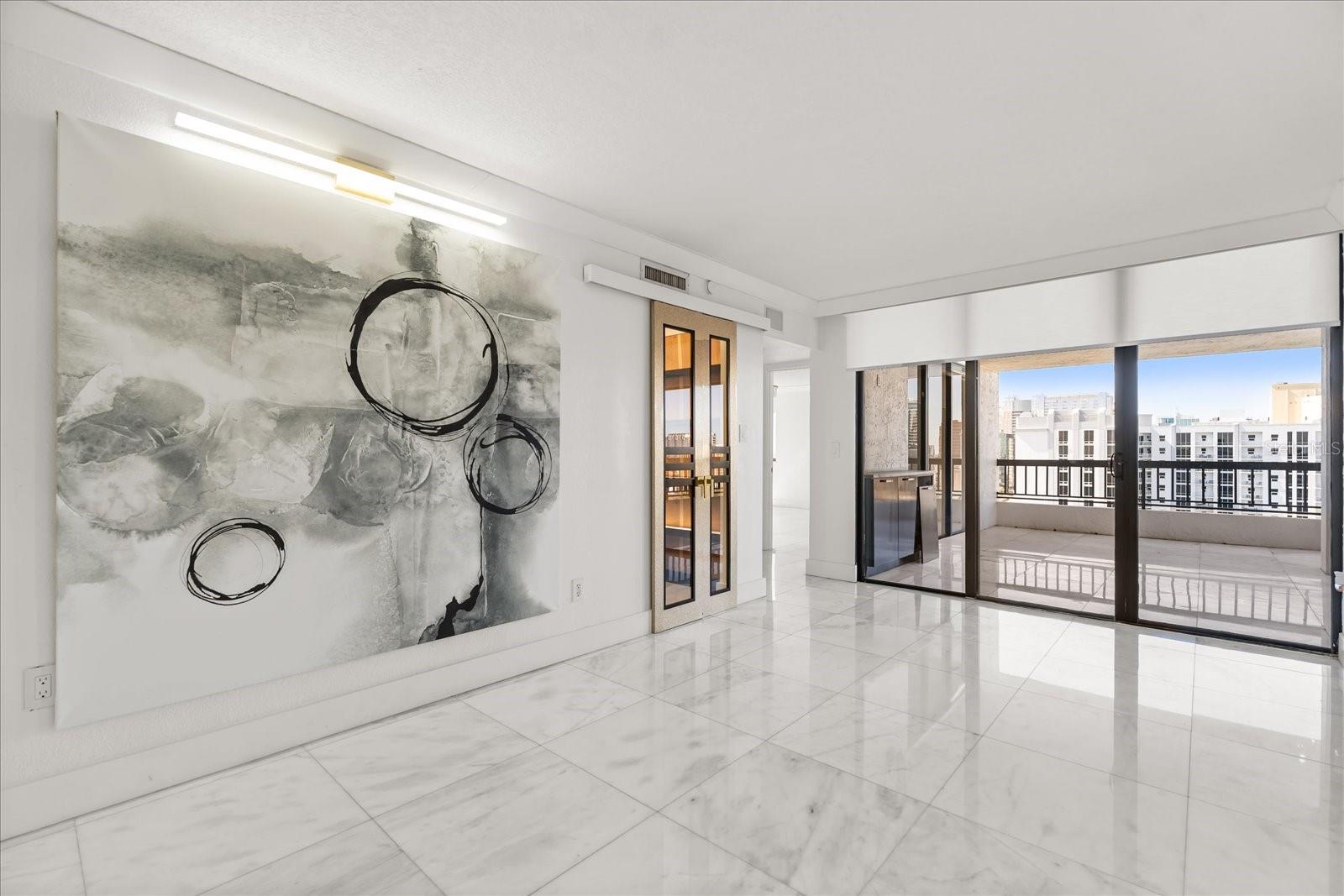 530 E CENTRAL BLVD #1901