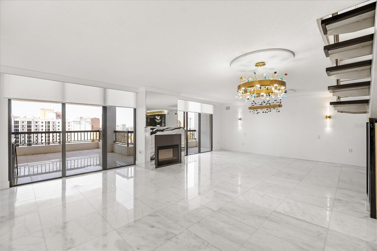 530 E CENTRAL BLVD #1901