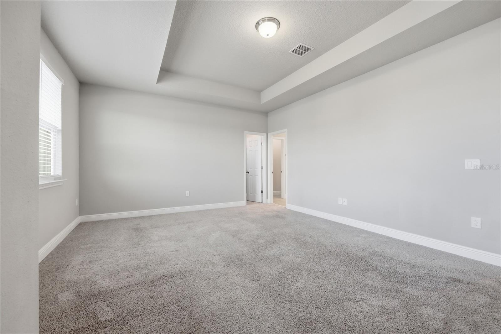 2228 SHADOWLAND LOOP