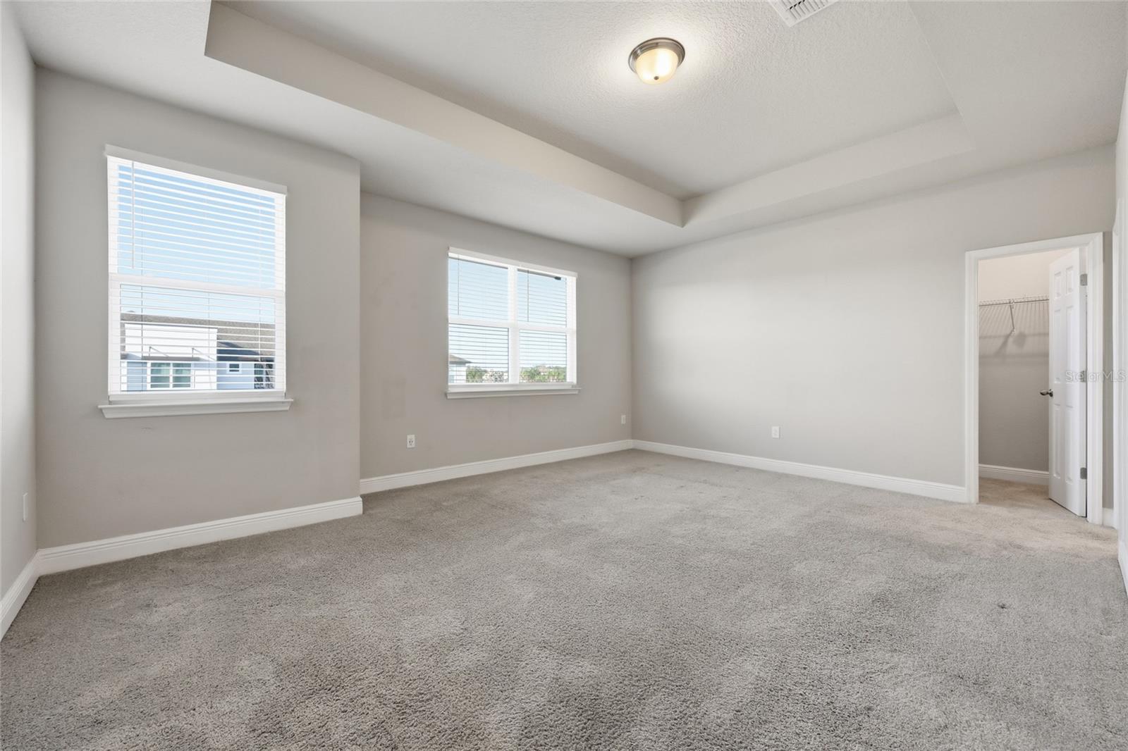 2228 SHADOWLAND LOOP