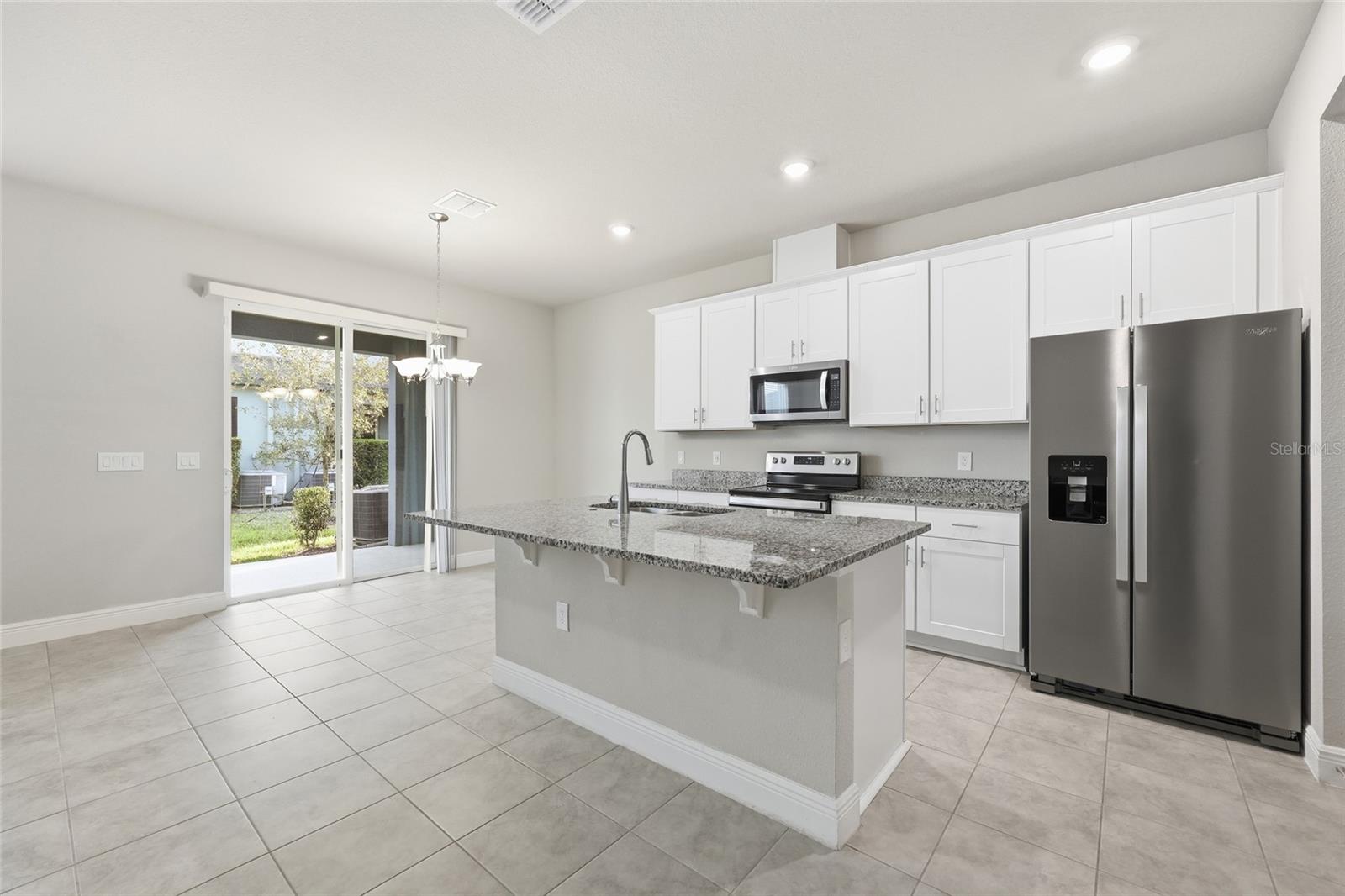 2228 SHADOWLAND LOOP