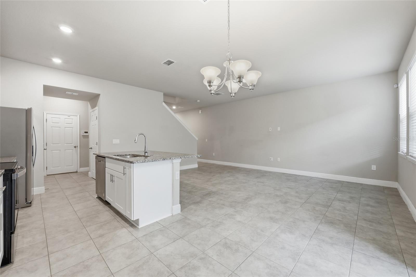 2228 SHADOWLAND LOOP