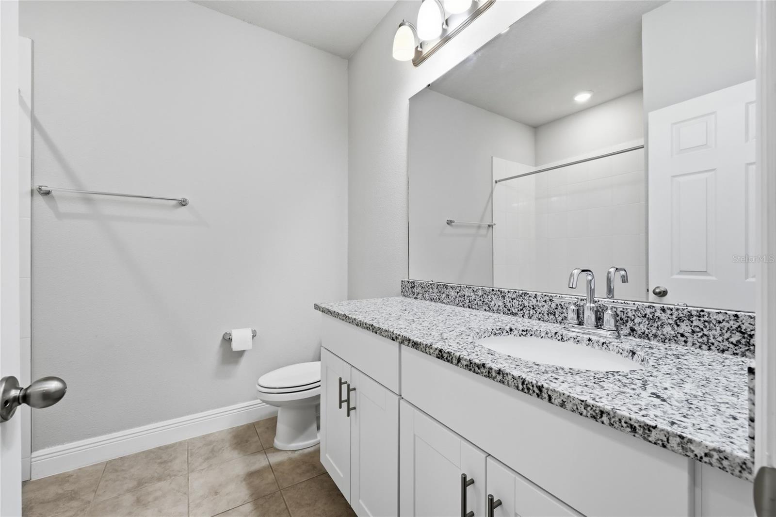 2228 SHADOWLAND LOOP