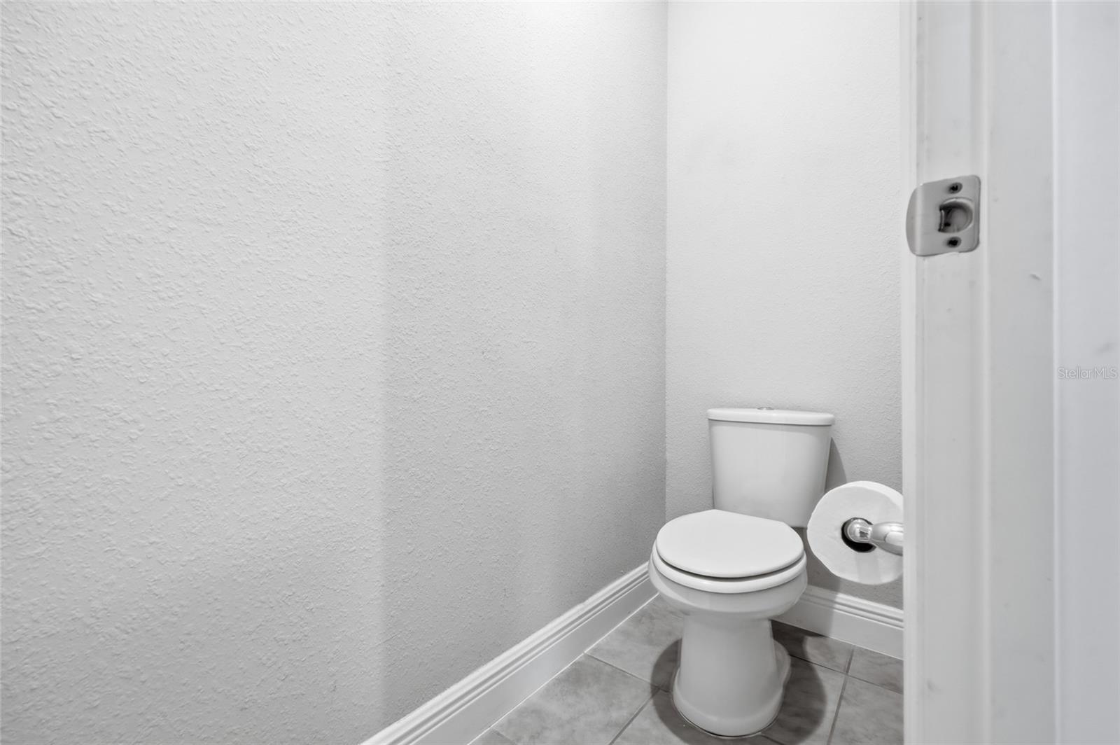 2228 SHADOWLAND LOOP