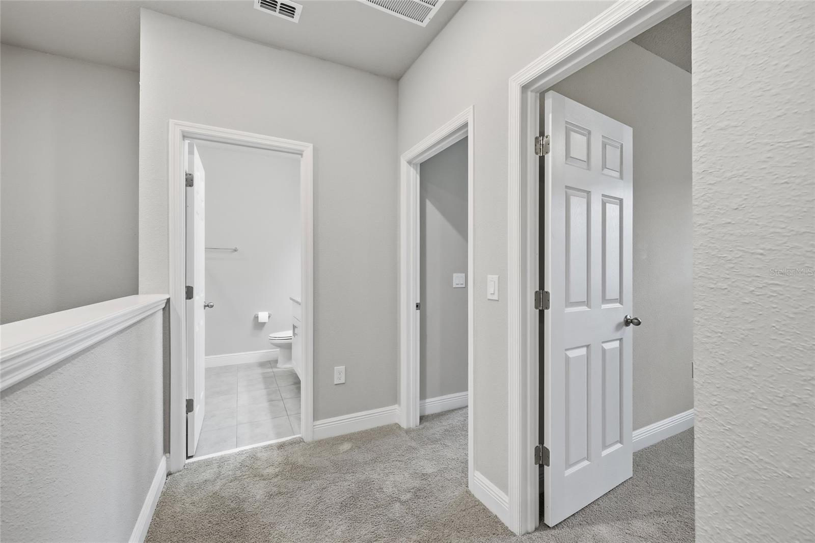 2228 SHADOWLAND LOOP