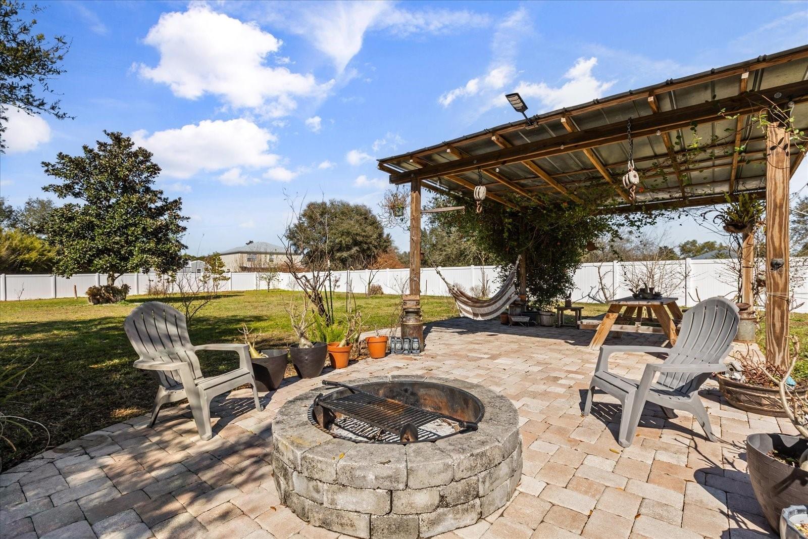 7554 LAKE ANDREA CIR