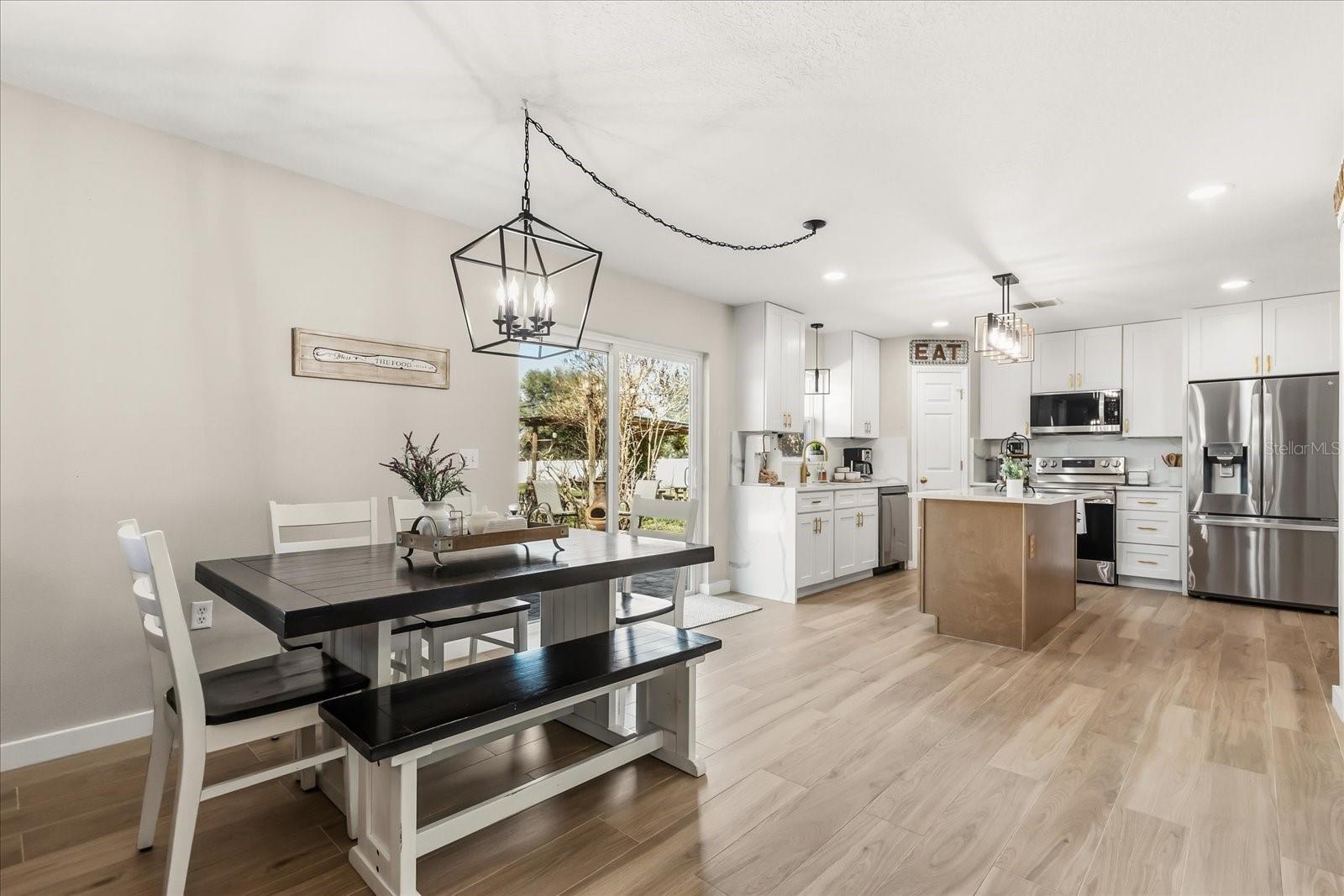 7554 LAKE ANDREA CIR