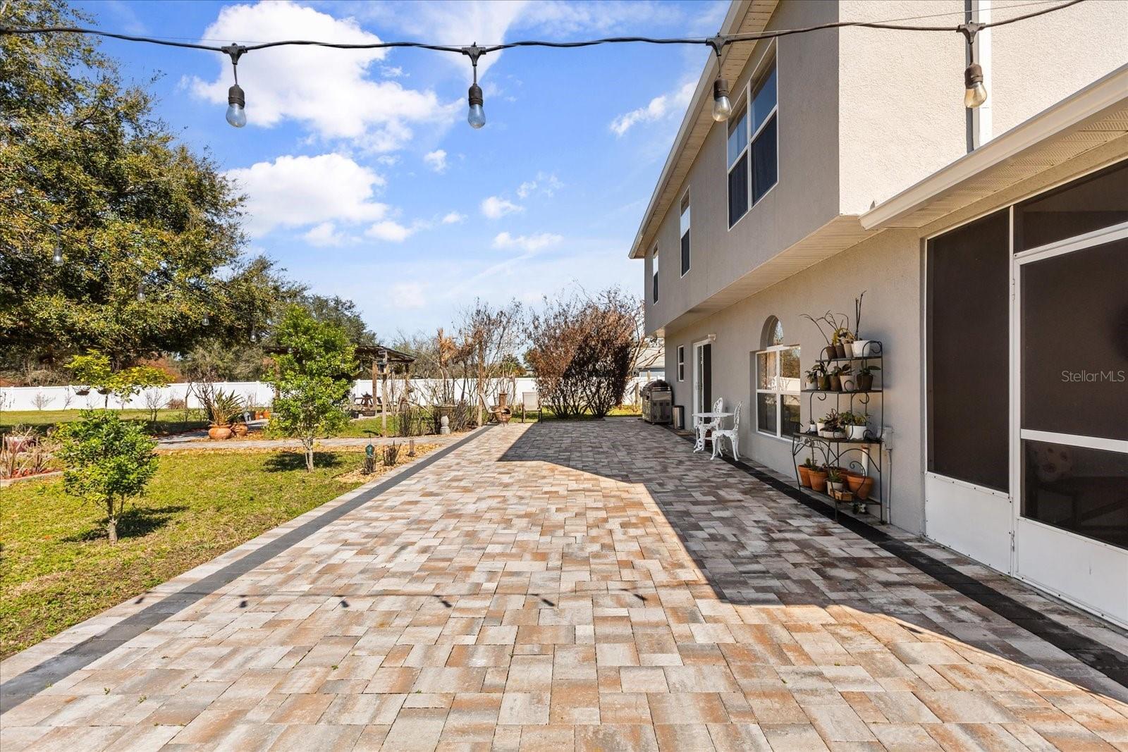 7554 LAKE ANDREA CIR