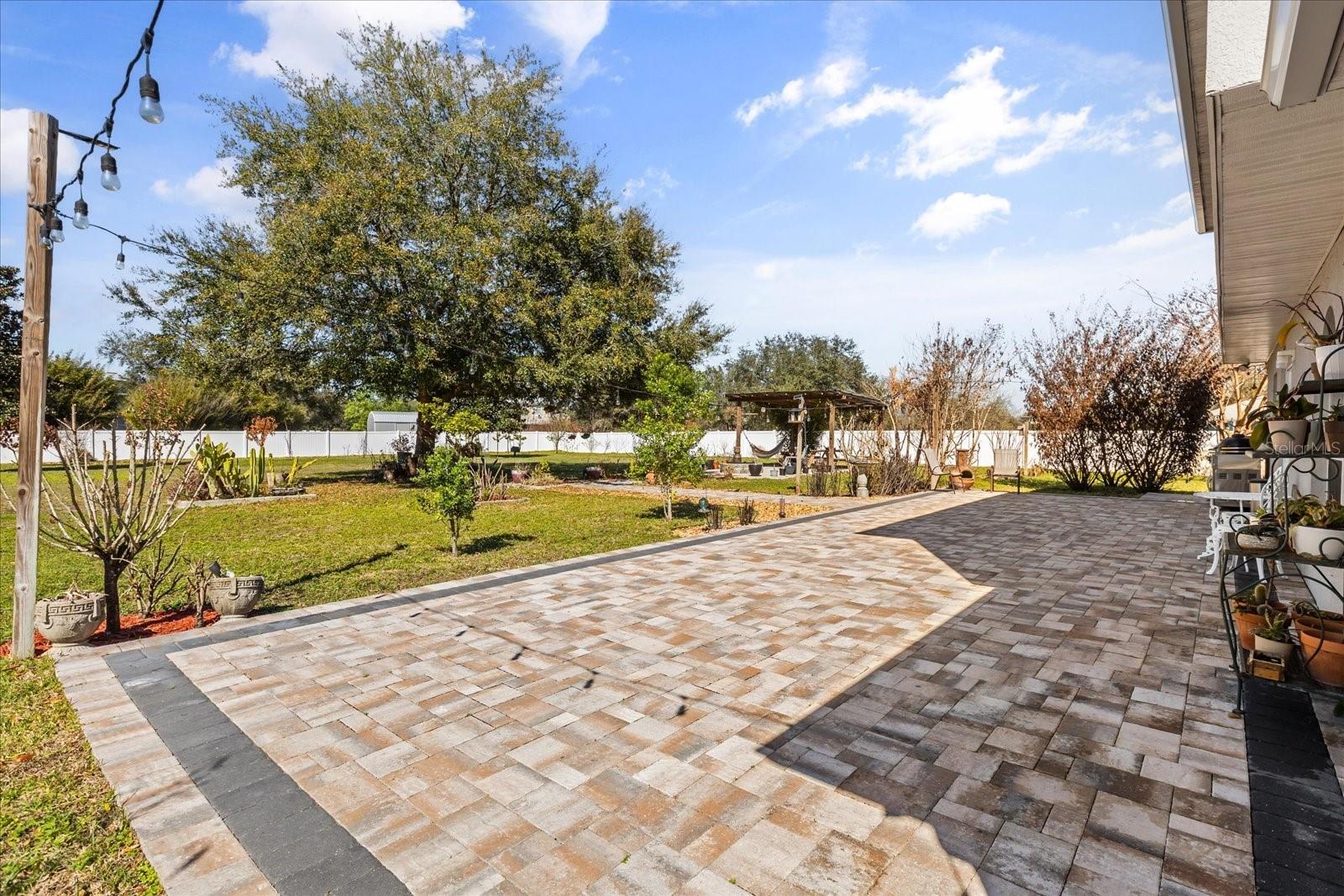 7554 LAKE ANDREA CIR