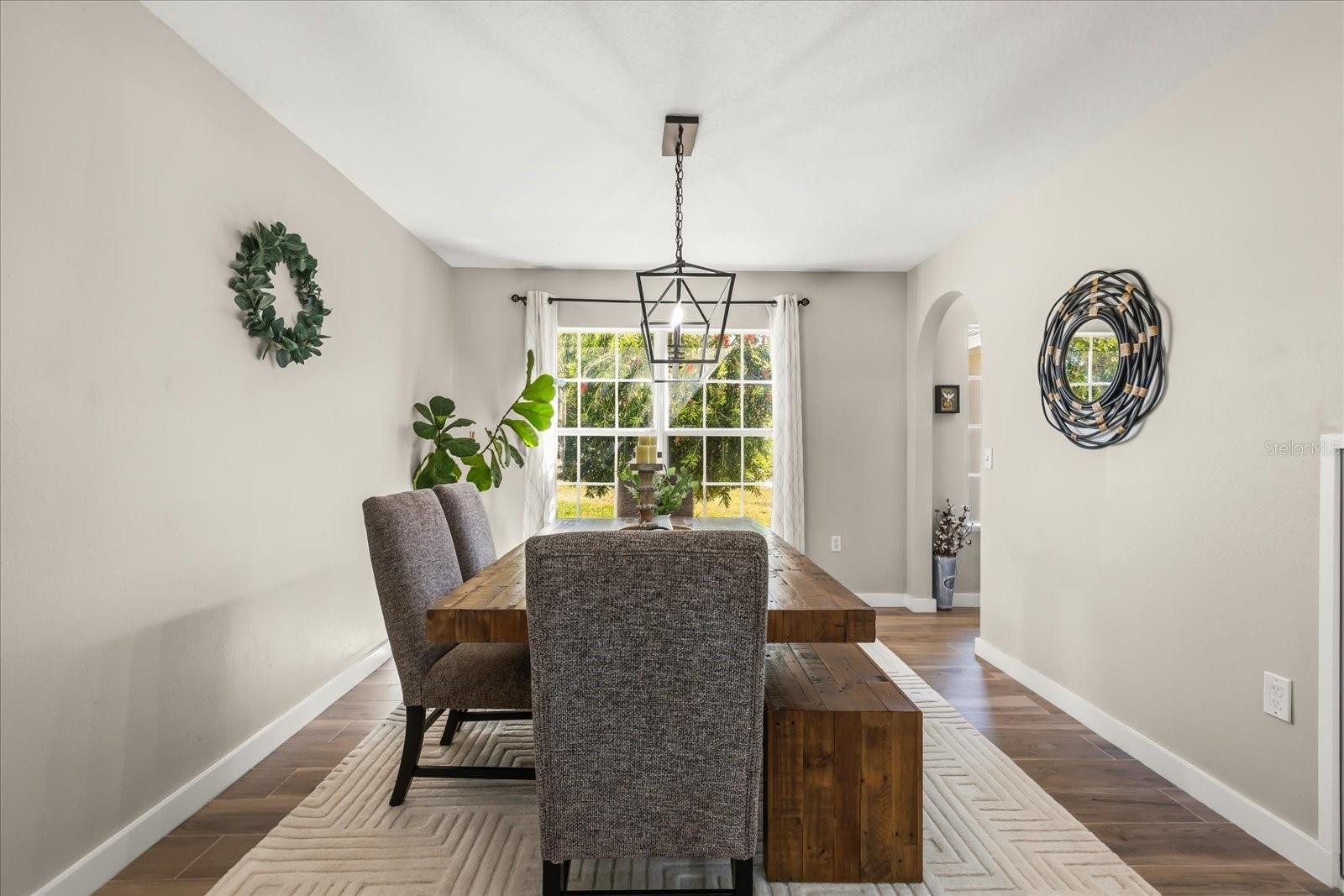 7554 LAKE ANDREA CIR