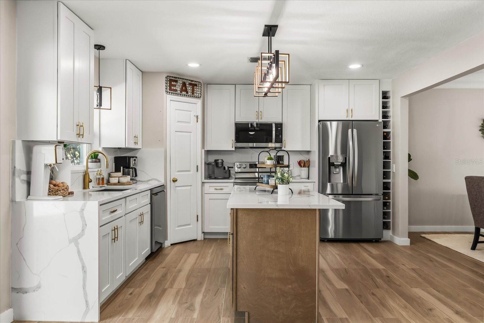 7554 LAKE ANDREA CIR