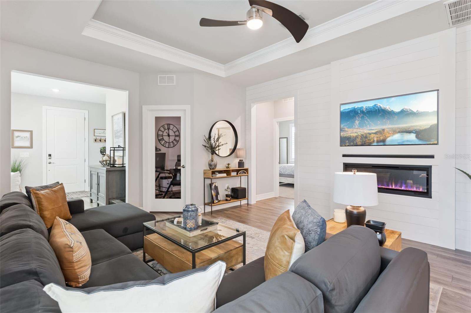 1148 BOBCAT CHASE BLVD