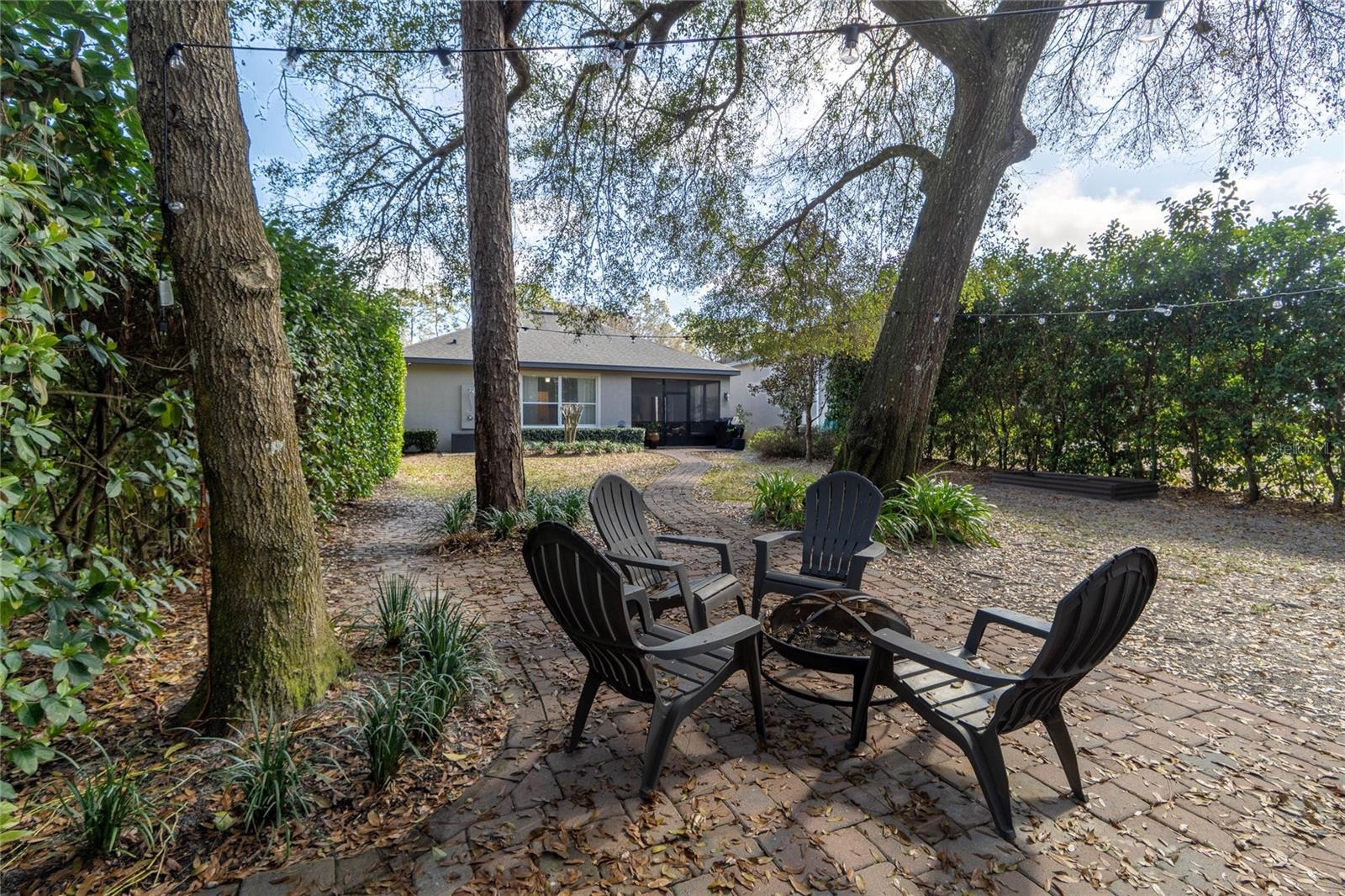 184 BIRCHMONT DR