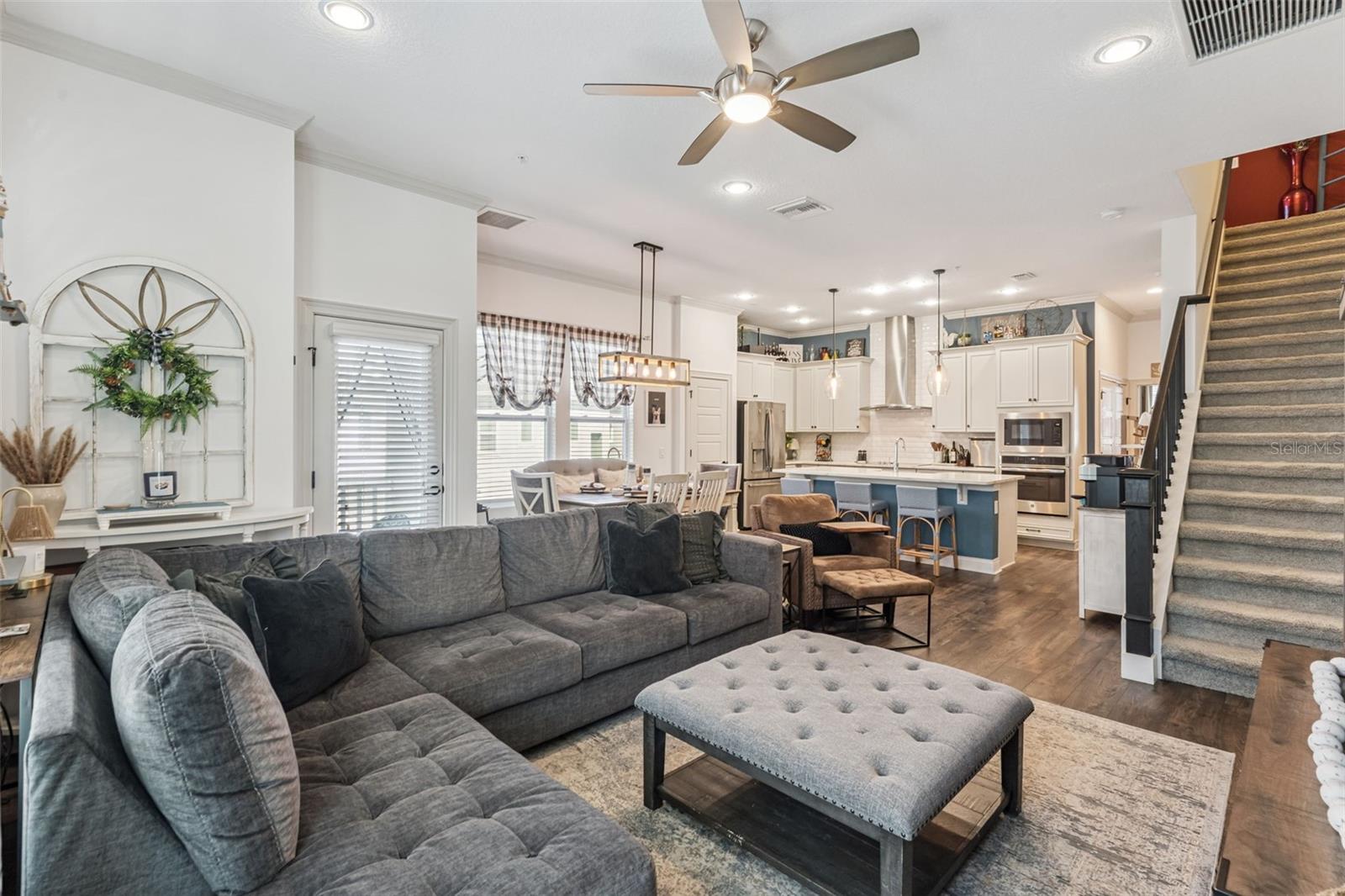 1015 LYCHEE CT