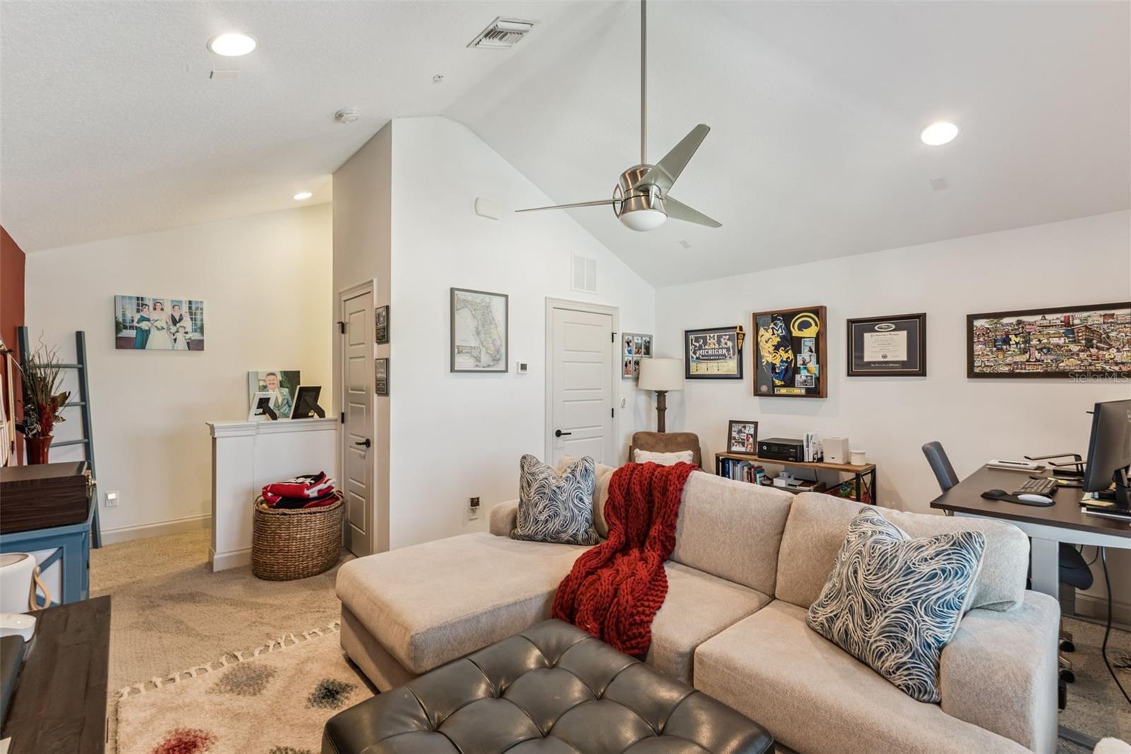 1015 LYCHEE CT